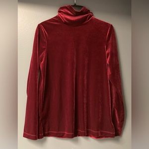 💛TODAY***$14***Susan Graver Style deep red/cranberry velveteen long sleeve top.